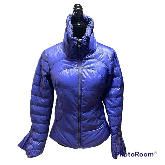 RARE Lululemon 650-fill premium goose down /Down Town Puffy in Pigment Blue 6 - Picture 13 of 15